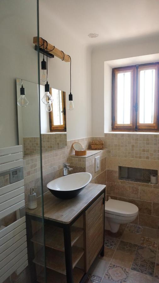 Oasis des lavandes Villeneuve-lès-Avignon Extérieur photo